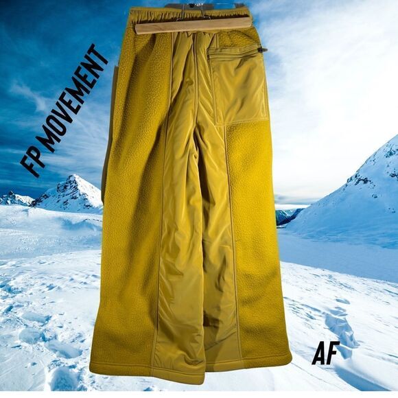 FP MOVEMENT GAME-TIME PANTS MUSTARD NEW XS - Picture 7 of 7
